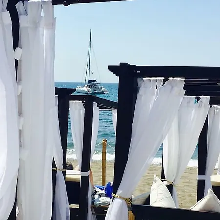 First Line & Rooftop Pool * Marbella
