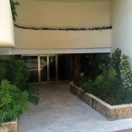 Apartment First Line & Rooftop Pool Marbella
